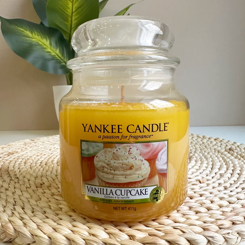 Vanilla Cupcake - Yankee Candle üveggyertya nagy méret