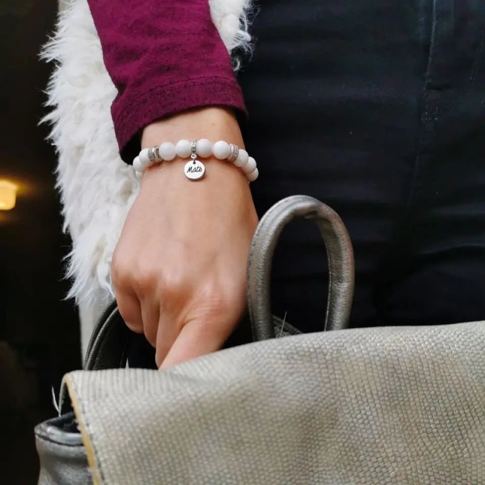 Hópihe, tejkvarc ásvány karkötő - csináld magad ékszer, egyedi medállal