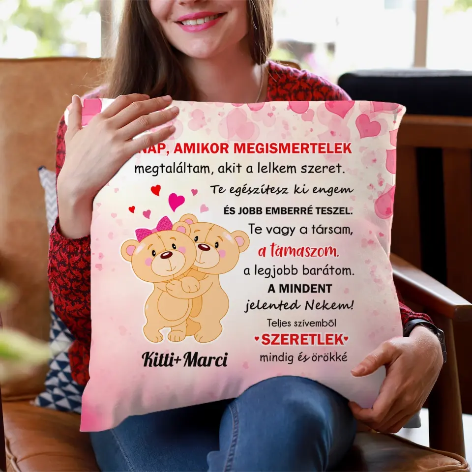 Valentin-napi mackós párna