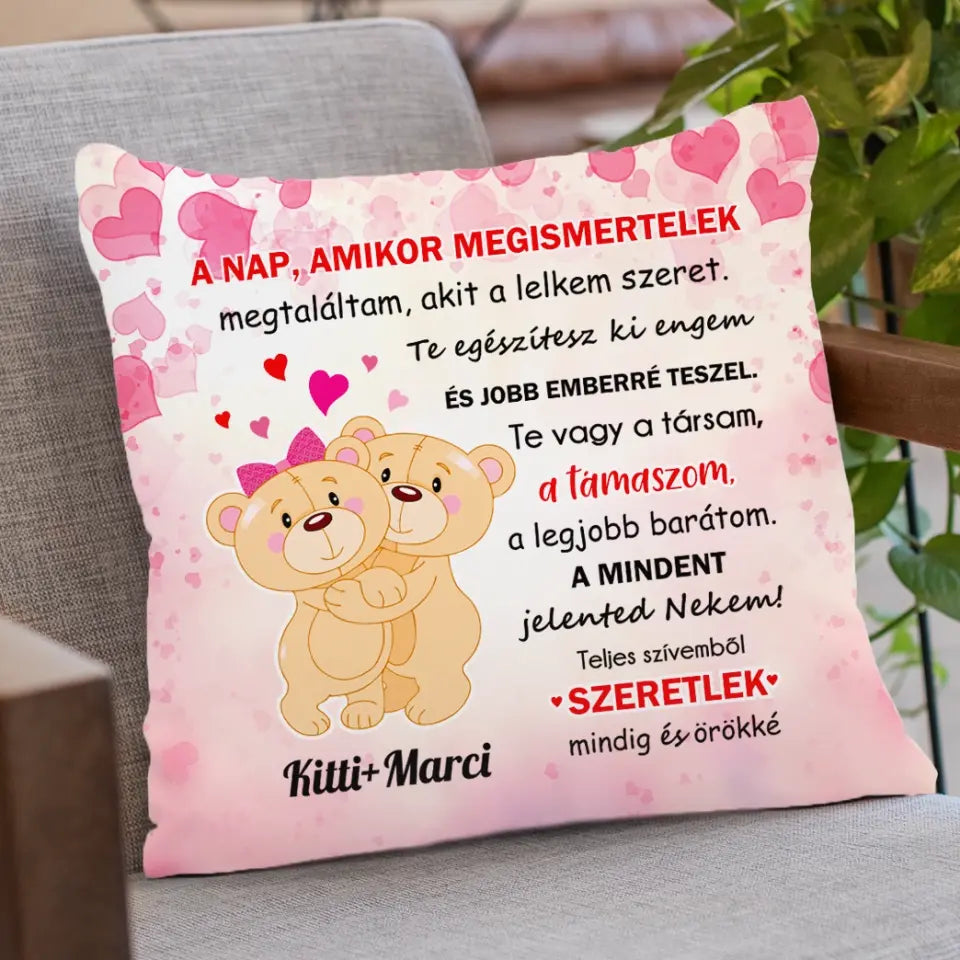 Valentin-napi mackós párna
