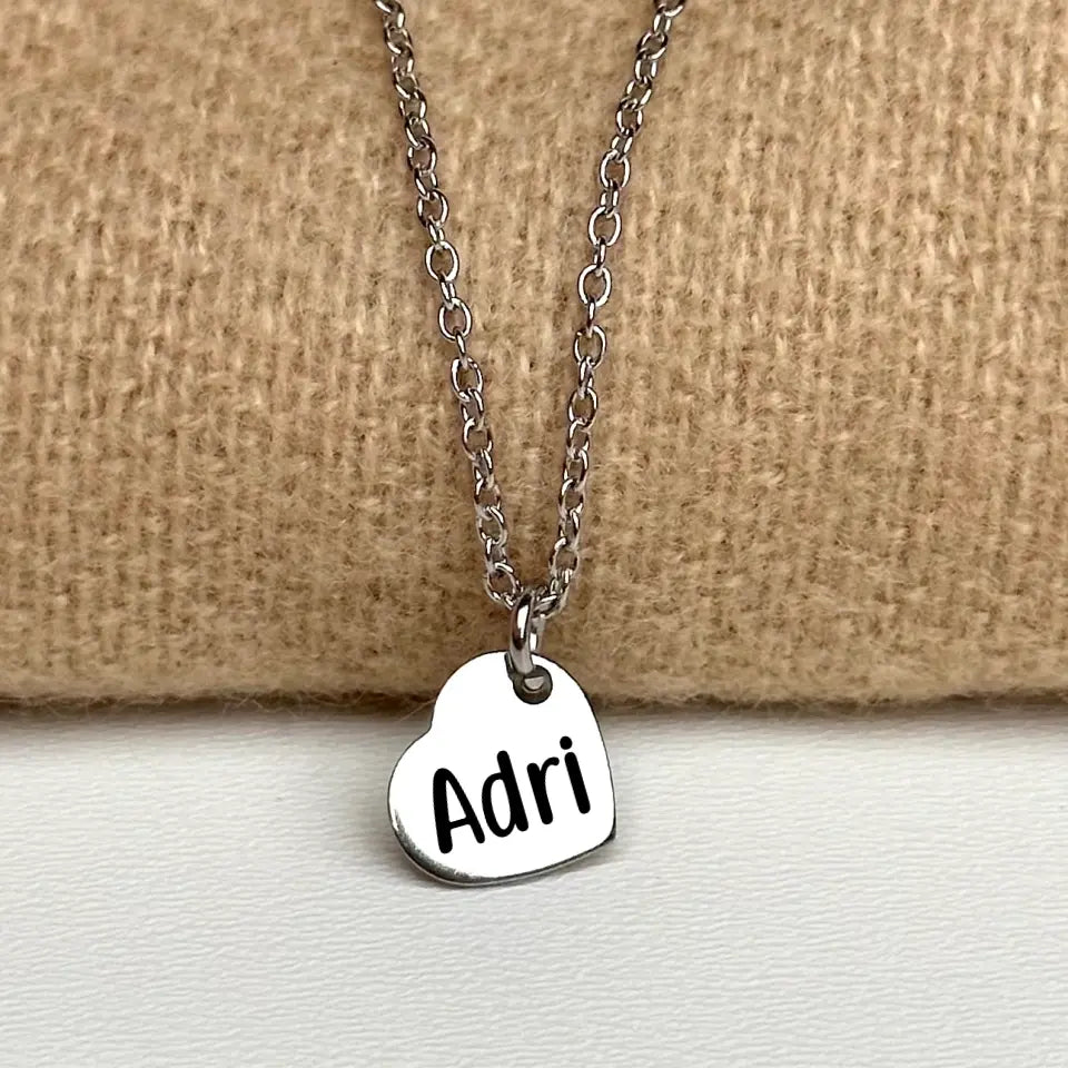 Gyerek neves gravírozott ékszer