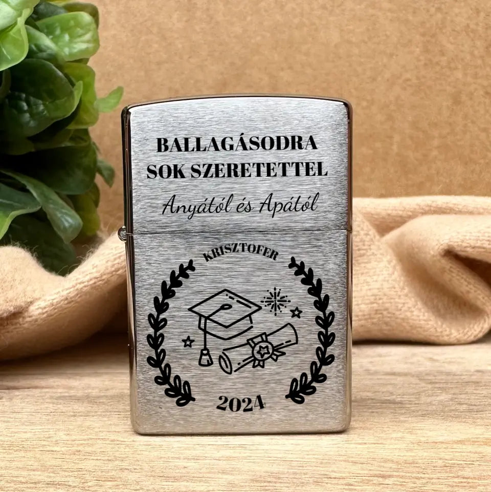 Ajándék ballagásra - saját neves öngyújtó