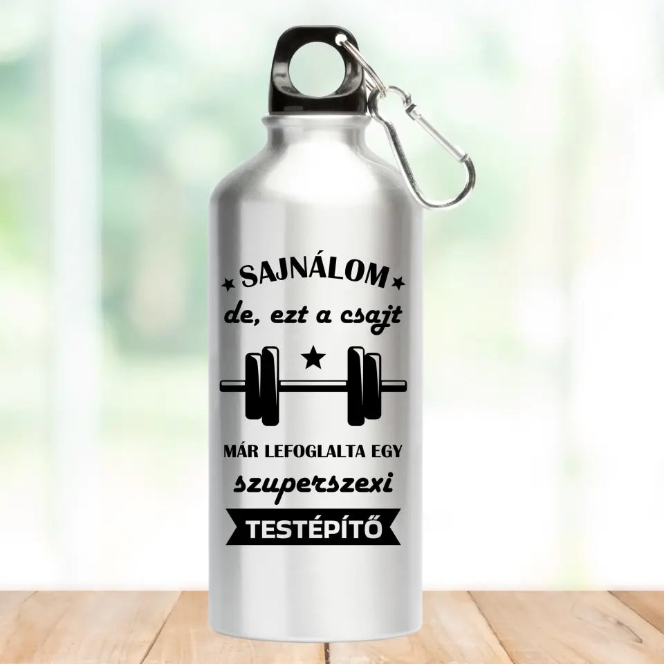 Szuperszexi edzős kulacs csajoknak