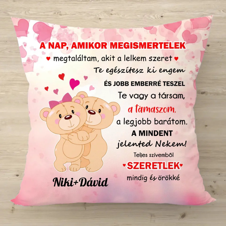Valentin-napi mackós párna