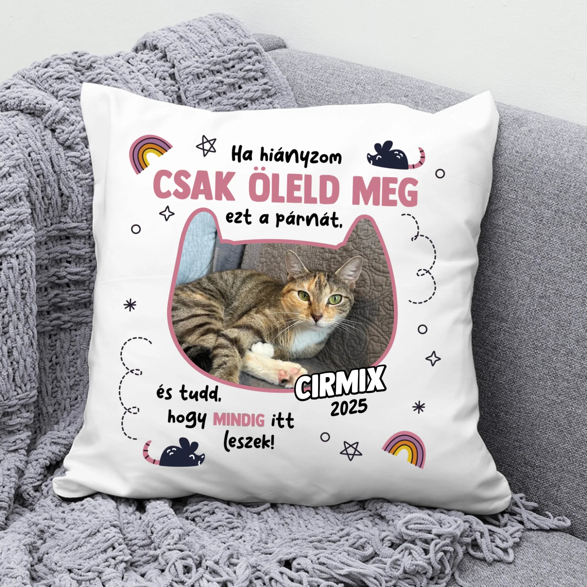 Cicás emlékpárna