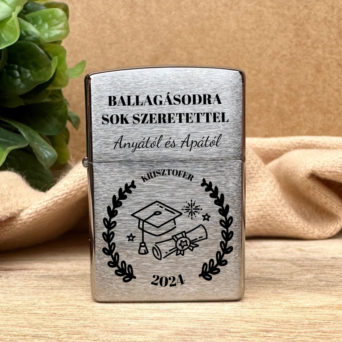 Ajándék ballagásra - saját neves öngyújtó