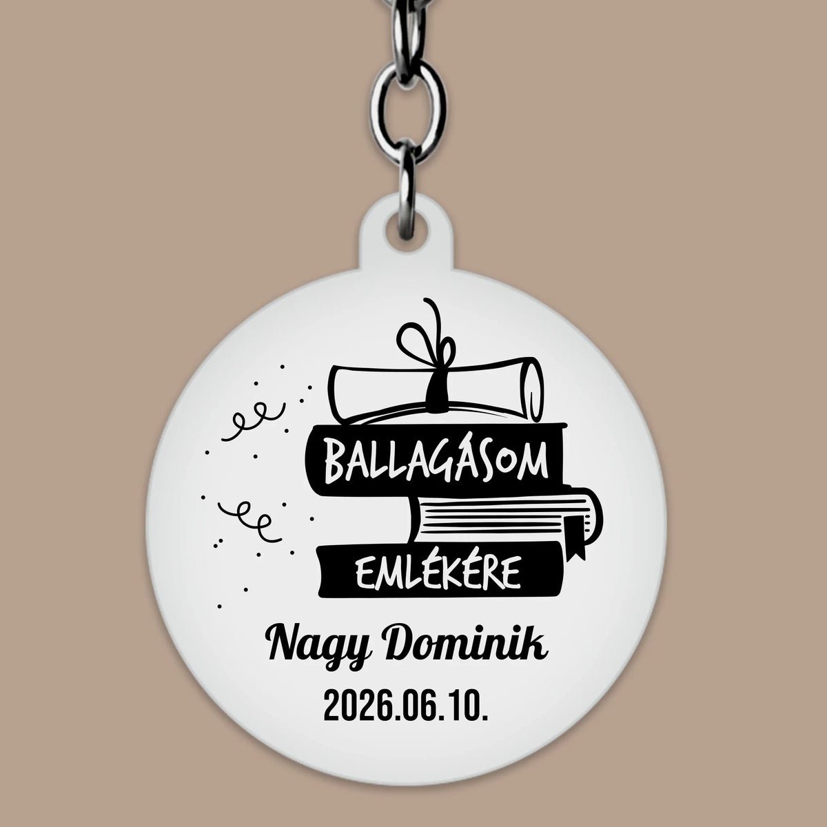 Nyolcadikos ballagási ajándék kulcstartó