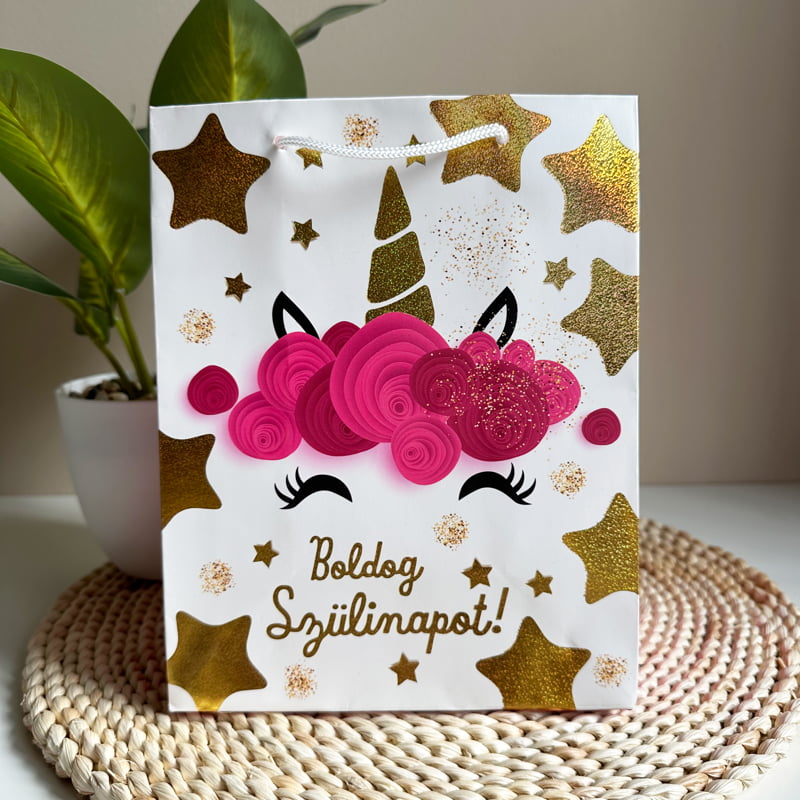 Csajos születésnapi tasak unikornissal