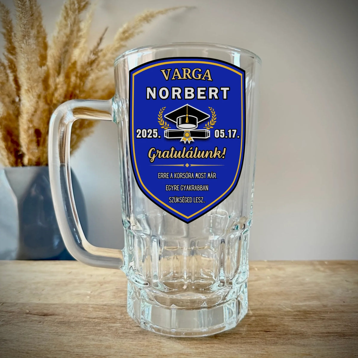 Ajándék söröskorsó diplomaosztóra