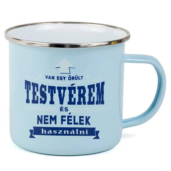 Testvéreknek szóló fémbögre